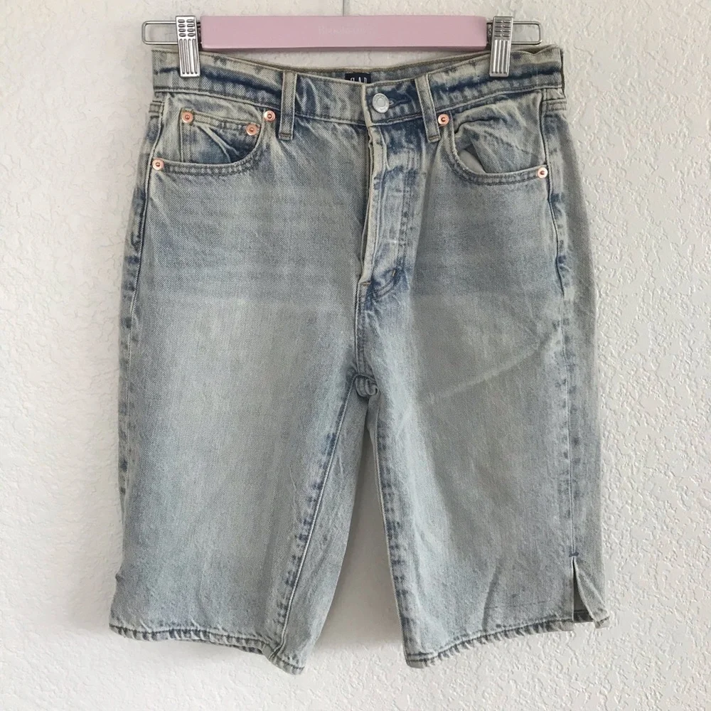 Nwot Gap Denim Light Bleach Wash Long Shorts